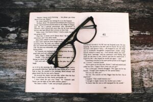 Reading Correction With Best Reading Glasses