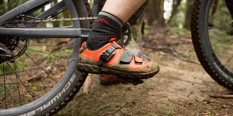 Guidelines To Select The Right Mountain Bike Shoes